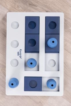 Trixie Jeu De Stratégie Pour Chien Chess -Chien Scroquette cd128e4fee7859fd6de46bca420c8e0fad2497036174f67e7425f04e0ba93497